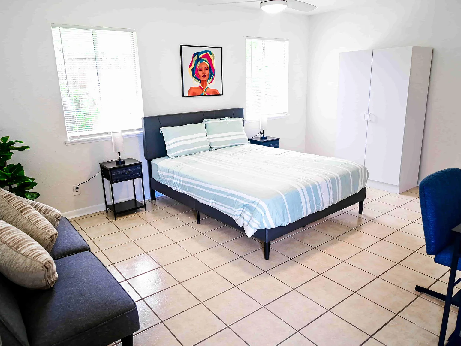 4 bed, 2.0 bath, 1343 sqft, $854 — Photo 1