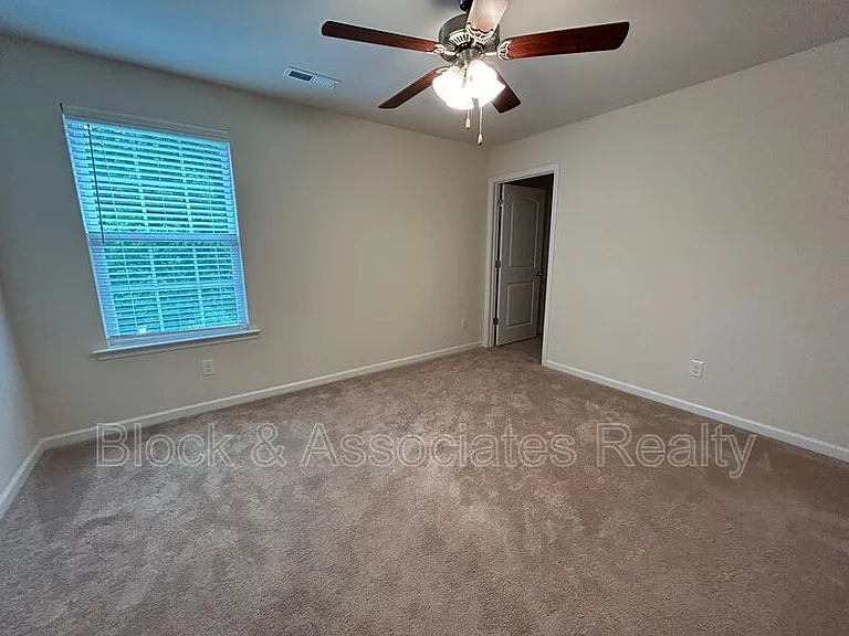 1464 Land Grove Dr — Photo 10