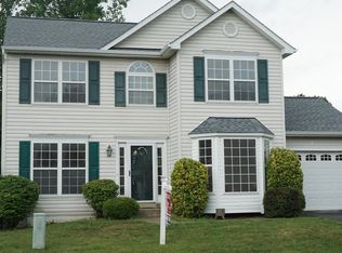 36 Lakeside Dr, Stafford, VA 22554