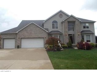 6267 S Applecross Rd, Cleveland, OH 44143