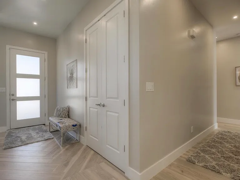 7919 Teaberry Dr NW — Photo 11
