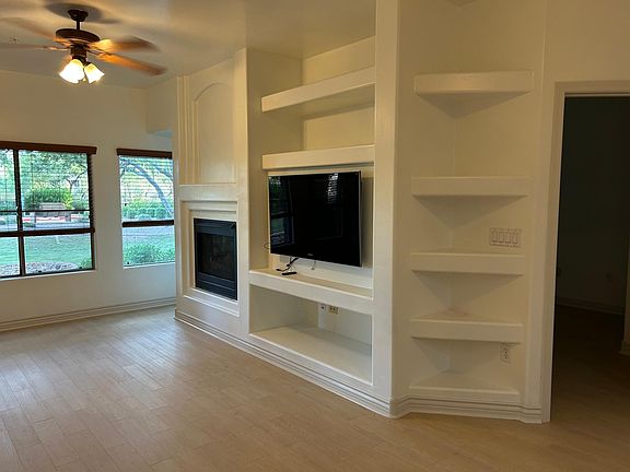 3rd image of 5350 E Deer Valley Dr Unit 1429