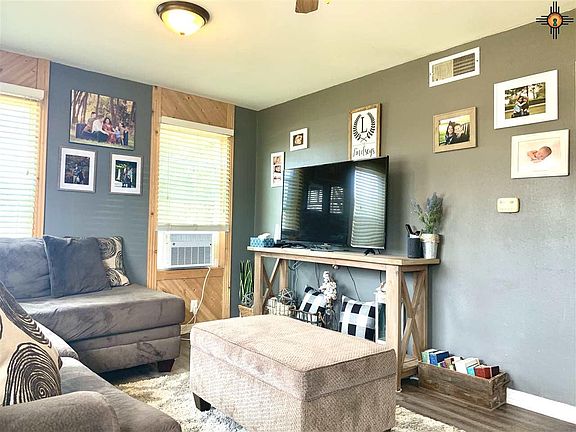 4th image of 208 Torreon Dr