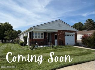 19 Redhook Bay Dr, Toms River, NJ 08757