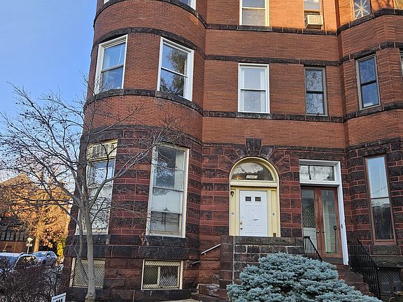 2nd image of 2843 Saint Paul St #2