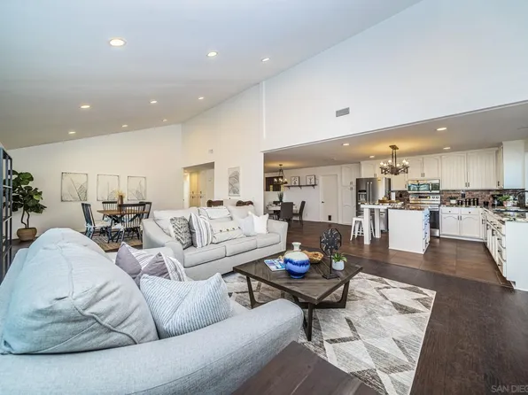 1396 Friends Way, Fallbrook, CA 92028