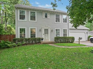 213 Woodlawn Rd, Lincoln, IL 62656