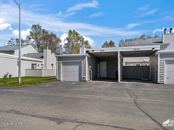 2nd image of 3251 Montclaire Ct #17-H