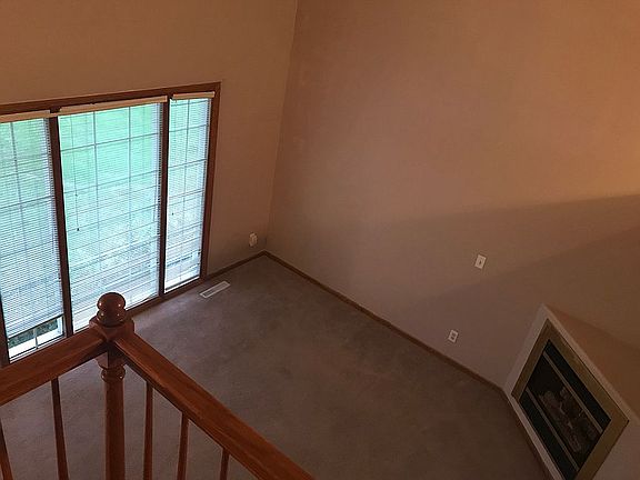 5th image of 3308 Jason Dr