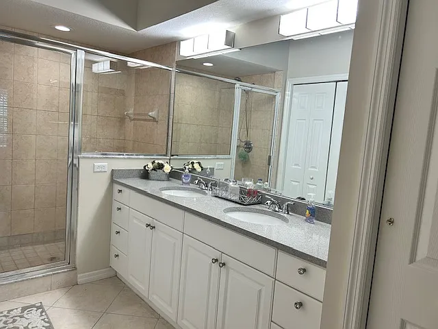 6345 Lexington Ct #201 — Photo 17