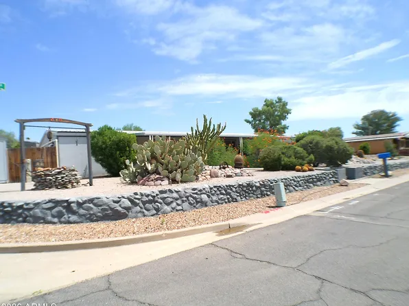 301 S RIO VISTA Drive, Queen Valley, AZ 85118