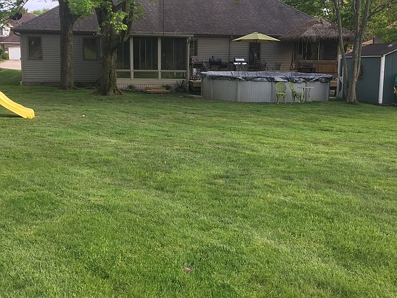 3rd image of 14140 Revere Cir