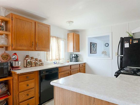 4th image of 6220 17th Ave SE #302