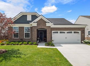 50068 Bluebell St, Canton, MI 48188
