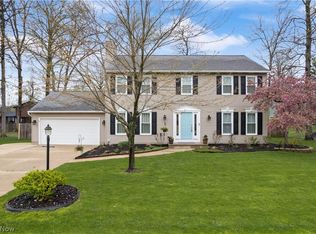20724 Forestwood Dr, Strongsville, OH