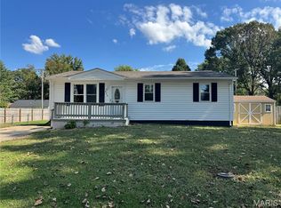 406 Pennsylvania Ave, South Roxana, IL 62087