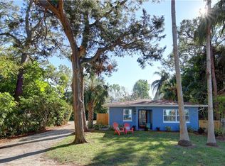 515 Tennessee Ave, Crystal Beach, FL 34681