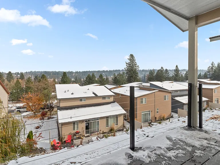 1627 S Cochran St — Photo 10