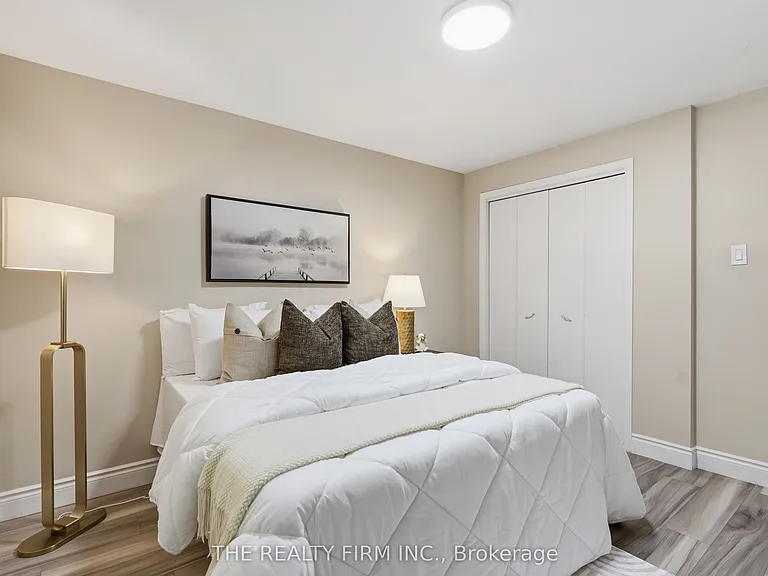 45 Amy Cres — Photo 15