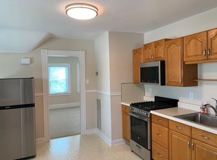 24 Ridgeley Ave, Fairfield, CT 06825