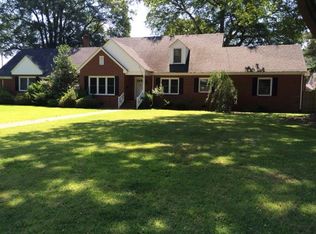 420 Colony Ave N, Ahoskie, NC 27910