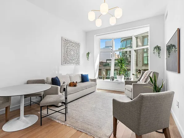 515 W 18th St APT 403, New York, NY 10011