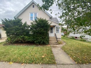 1104 Highland Ave, Joliet, IL 60435