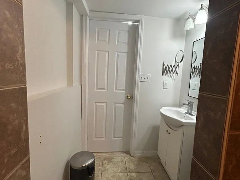 21 Sorrento St #1 — Photo 18