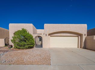 2232 Calle De Ortiz SW, Los Lunas, NM 87031