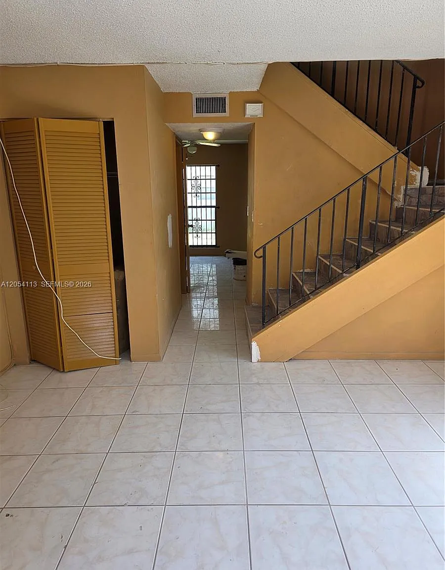 Century Garden Condo — Photo 2