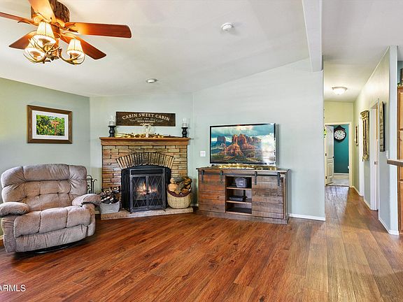 3rd image of 1220 E CARIBOU Road