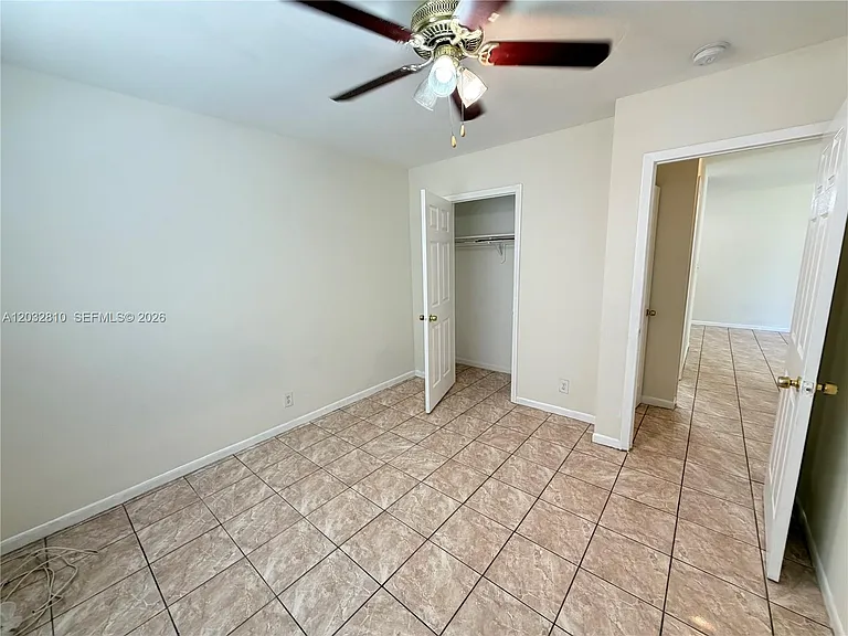 4801 SW 18th St #2 — Photo 10