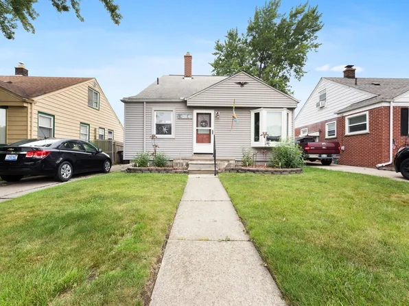 17128 Smith St, Riverview, MI 48193