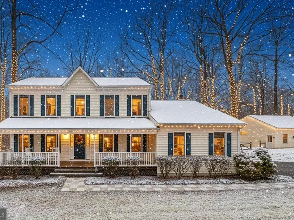 325 Sandy Ridge Rd, Fredericksburg, VA 22405