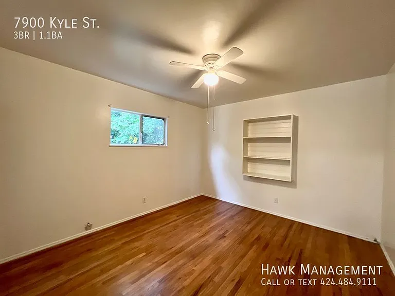 7900 Kyle St — Photo 12