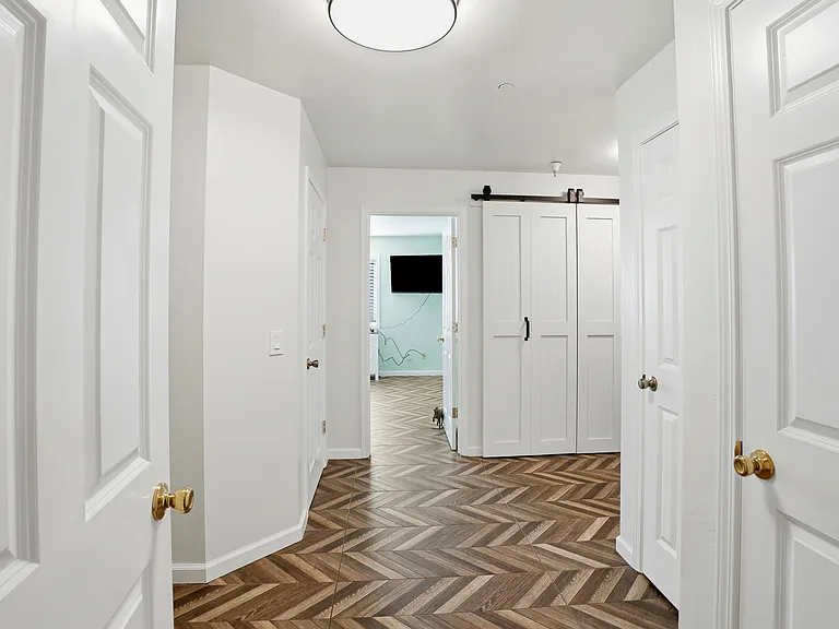 16799 Center Way — Photo 12