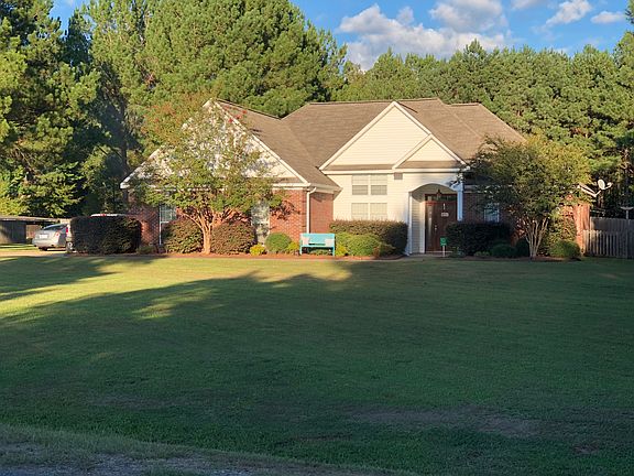 5th image of 106 Weeping Willow Dr