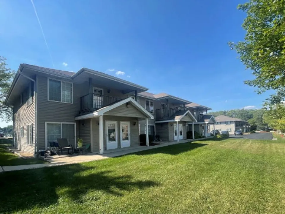 12815 W Hampton Ave #12819