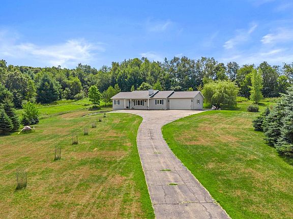 3rd image of 8055 COUNTY ROAD Z