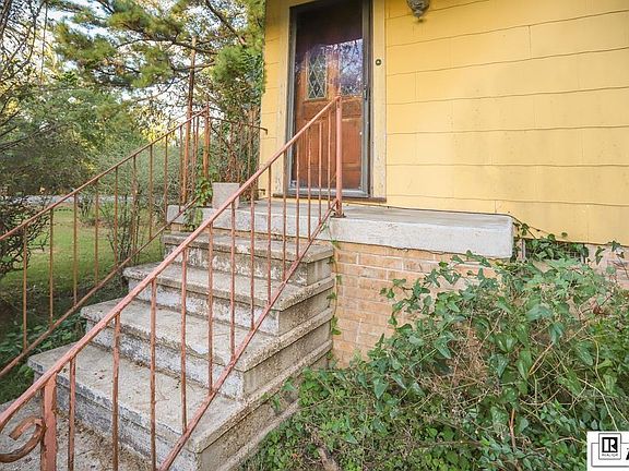 4th image of 1665 Jonesboro Rd