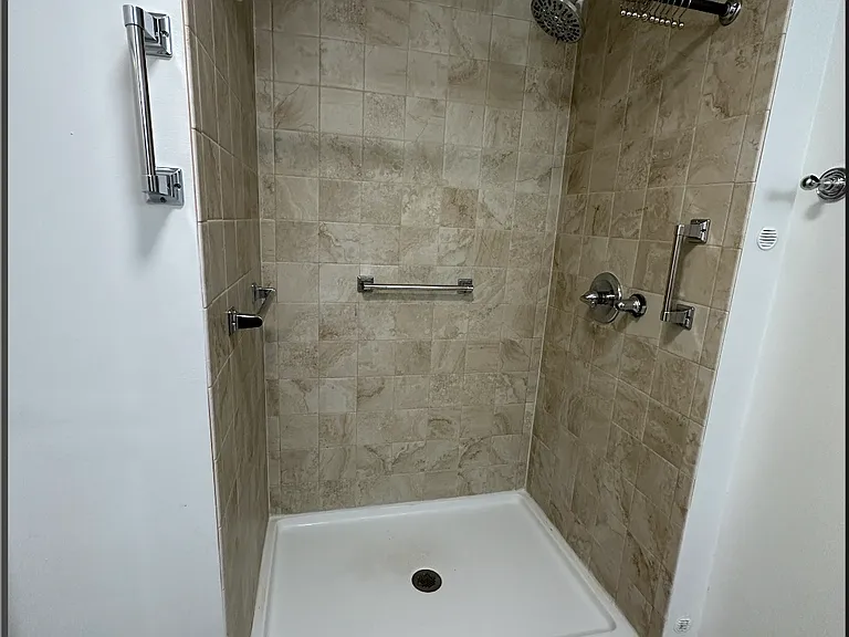 19804 SW 180th Ave #1 — Photo 3