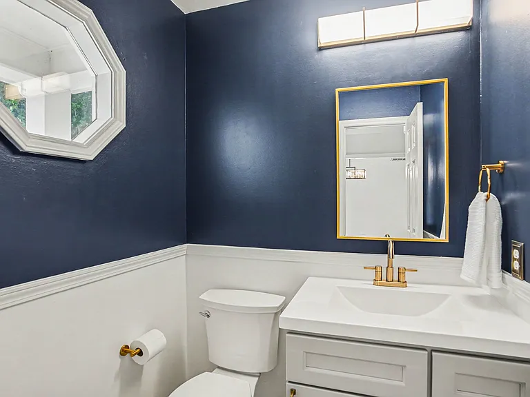 3218 Silver Pond Ct — Photo 3