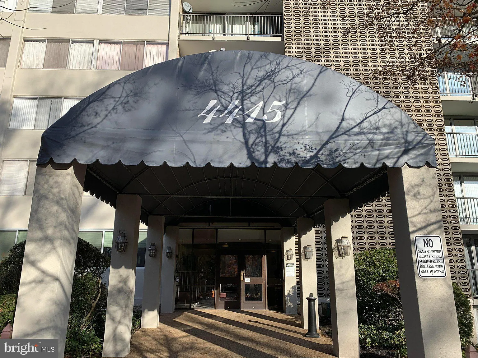 Briarwood Court Condo — Photo 2