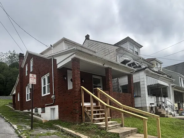 1351 W Walnut St, Coal Township, PA 17866