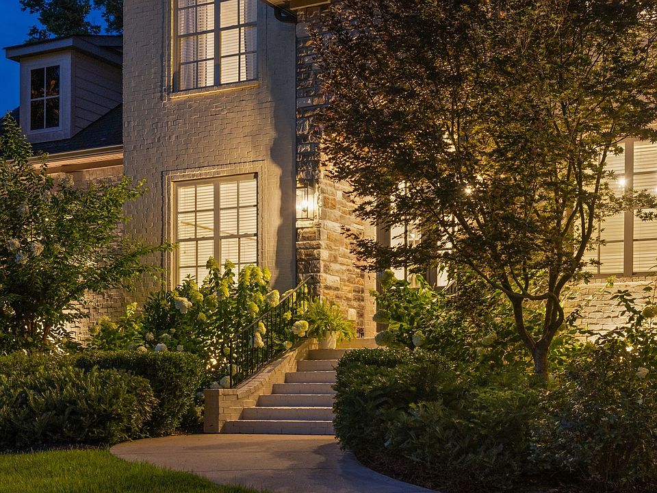 1st image of 4304 Gallant Ridge Dr