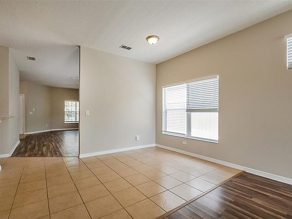 3rd image of 1221 LONGVILLE CIRCLE