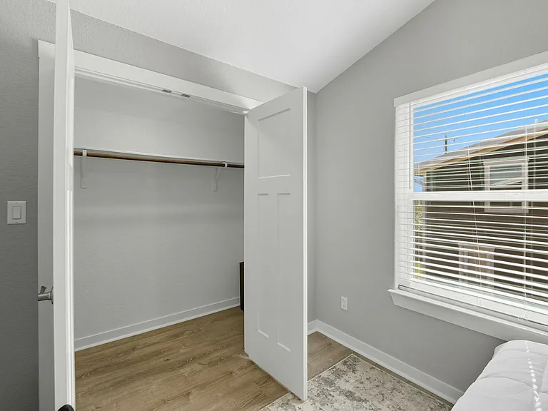 20 Tate Lane — Photo 43