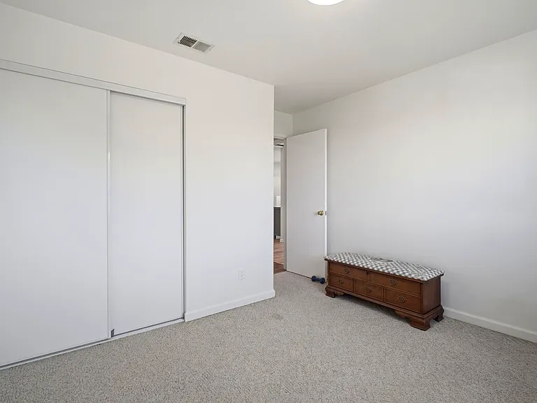 6001 Castlebrook Dr — Photo 21