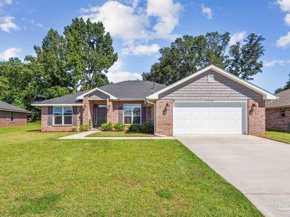 5658 Midfielder Dr, Pensacola, FL 32526