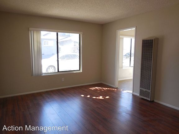 2nd image of 28 Roswell Ave APT 01